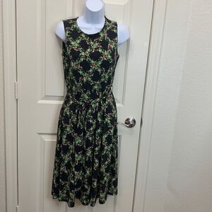 Charter Club Petite Small Scoop Neck Floral Black Green Red Belted Waist Dress